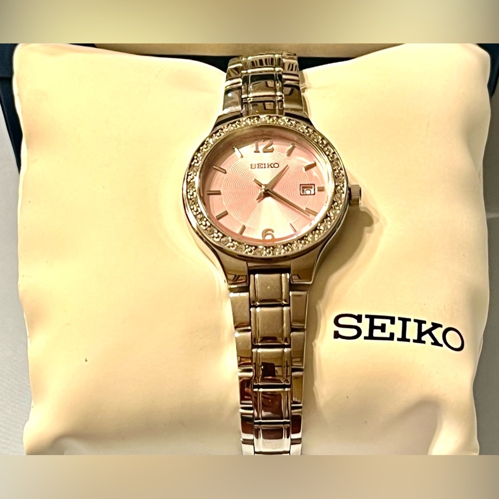 ⏱️ Sparkle in Style – Seiko Women’s Stainless Steel Watch (Pink Dial) ⏱️